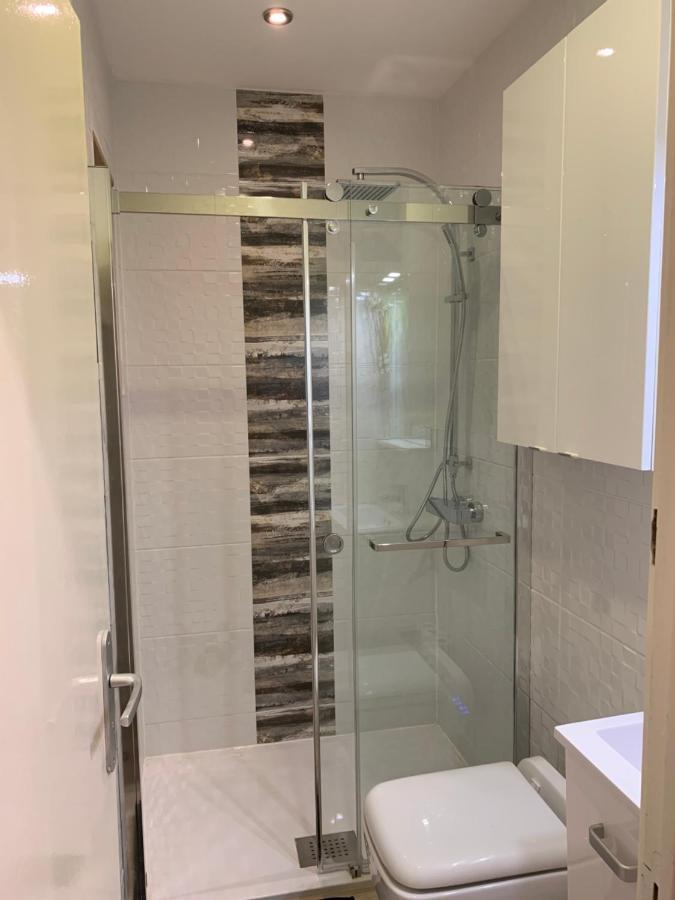 Rdc 1 - Chambre Meublee Au Coeur Du Centre Ville De Montluçon Екстериор снимка
